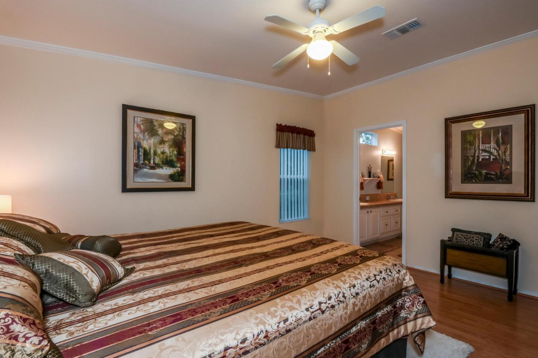 The Blue Nile! Your Florida Vacation Is Calling. Vacation, Leisure Or Business ホモサッサ エクステリア 写真
